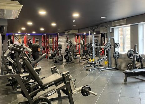 Hybrid Fitness Reigate picture