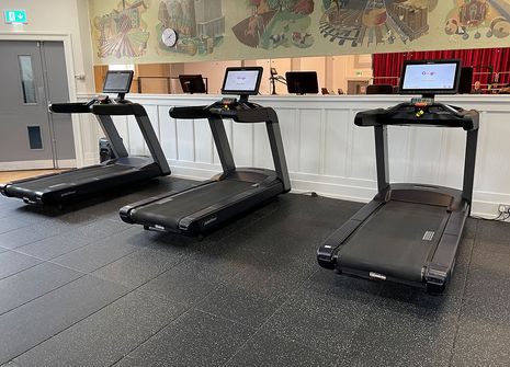 Photo of Walker Memorial Hall