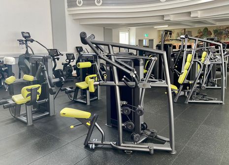 Photo of Walker Memorial Hall