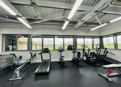 Image from Barn Elms Sports Centre