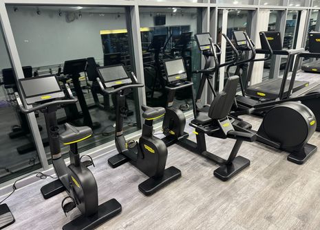 Photo of Ash Manor Sports Centre