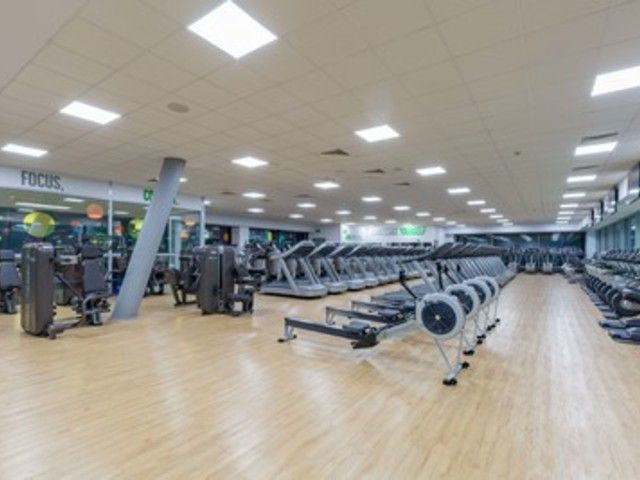 Swiss Cottage Leisure Centre London Nw3 Hussle Com